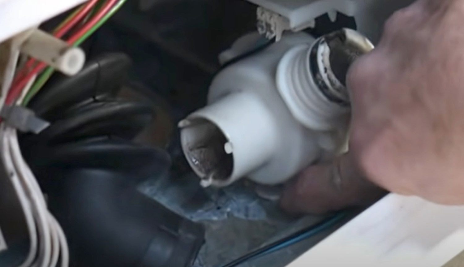 How to fit a pump to a hotpoint washing machine remove pump